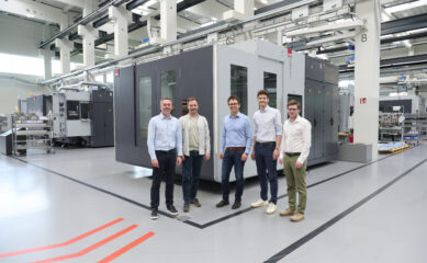 Innovation trifft Fertigung–Silent Machine einsatzbereit Fill LCM