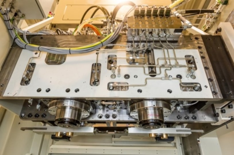 Micropositioning Anger